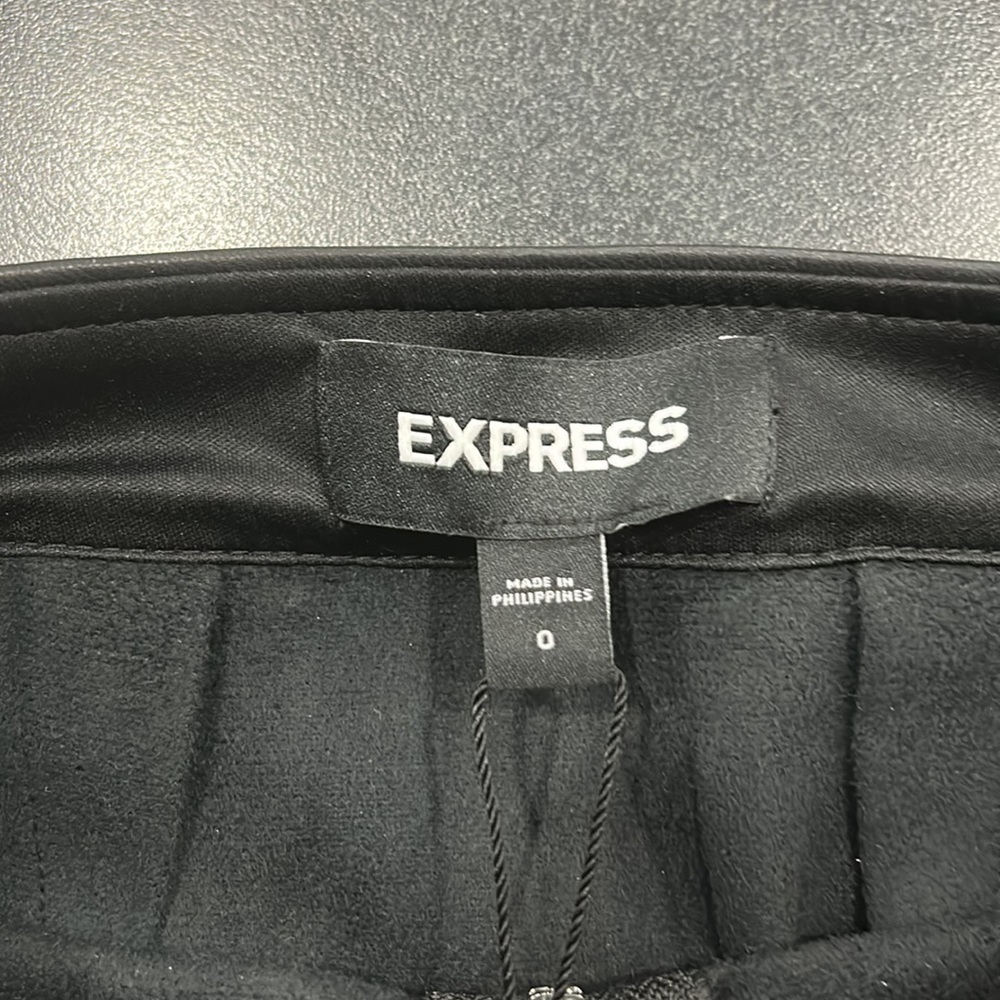 Express Skirt Sz 0 - Picture 4 of 8